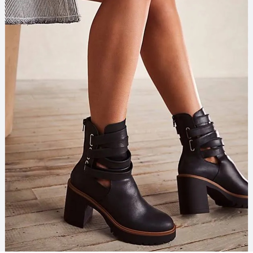 Free people Jesse cutout boots